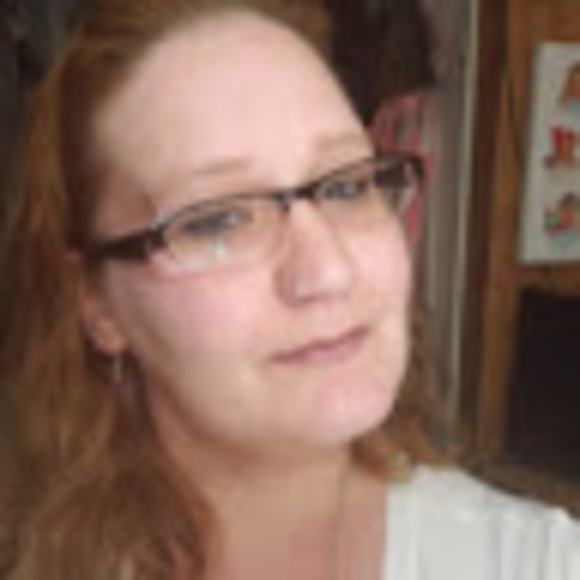 Meet your Posher, Ashley - Picture 1 of 1